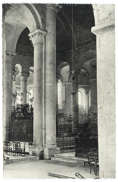 Vorschaubild Poitiers: Saint-Hilaire le Grand, Blick aus dem nördlichen Querarm in den Chor nach SO (Postkarte aus der Diakartei), Rückseite mit Notiz Wolfgang Schönes 